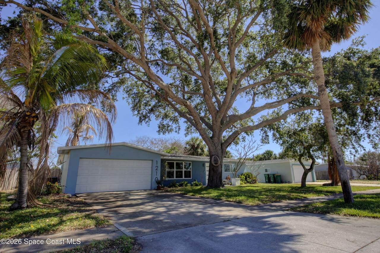1210 Yacht Club Boulevard - Photo 1