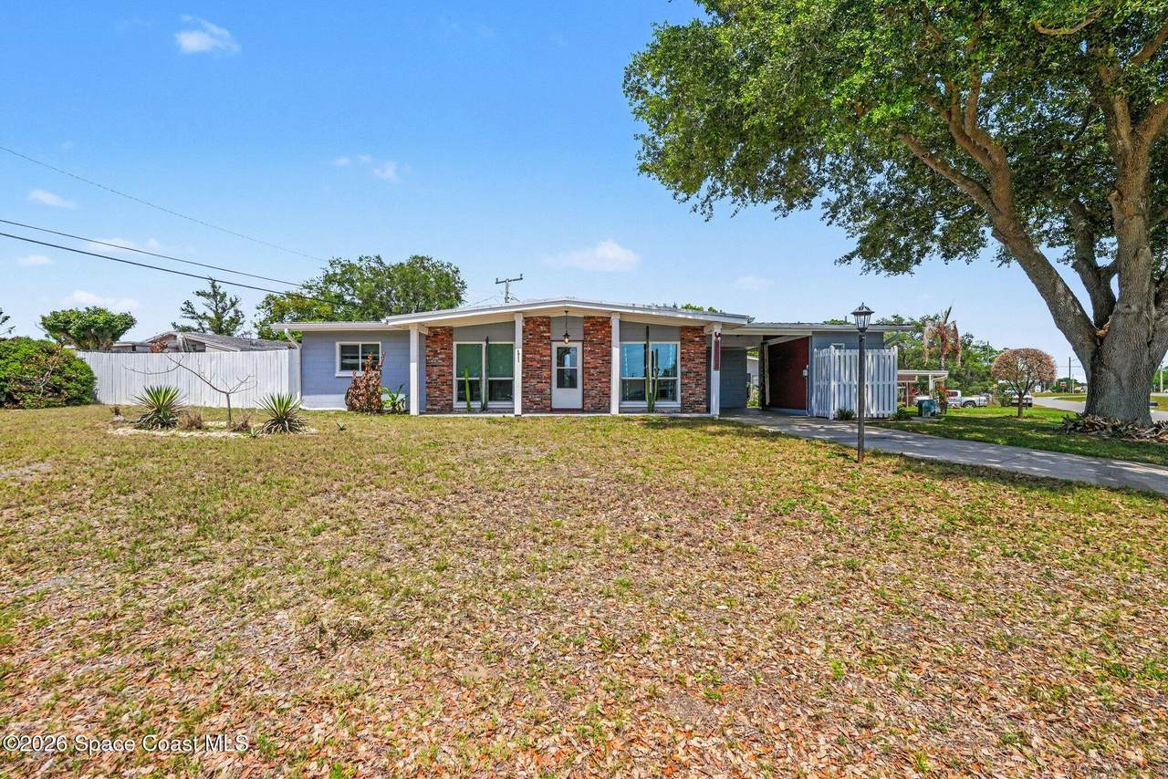 4595 Browning Avenue - Photo 1
