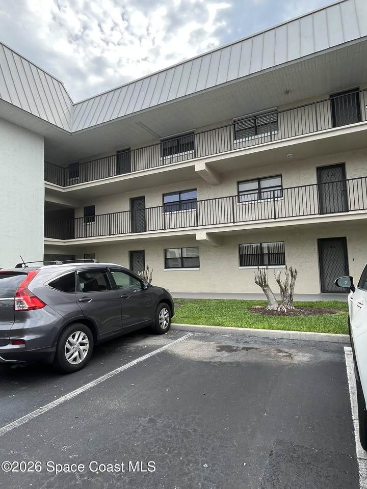 325 Tangle Run Boulevard - Photo 1