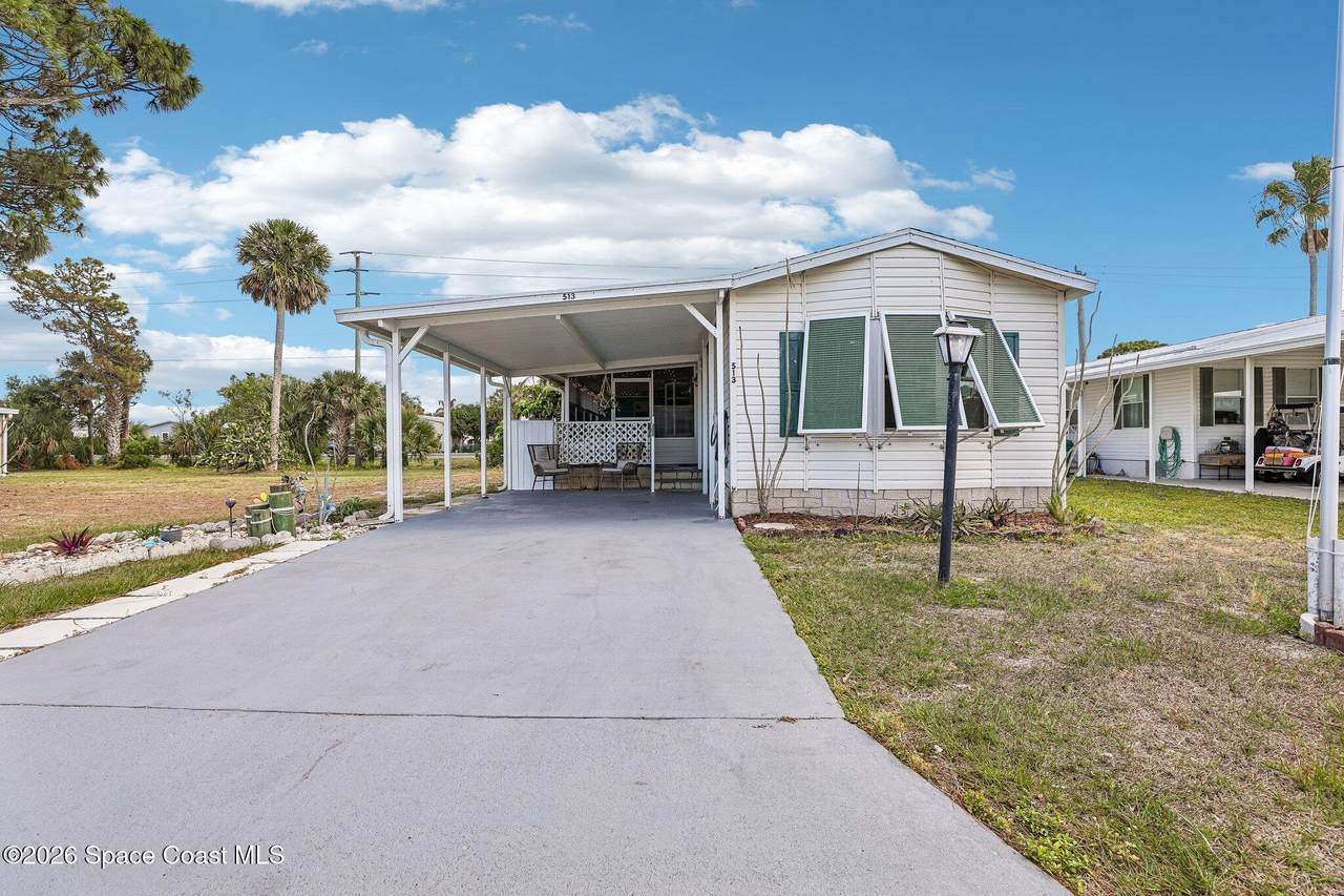 513 Egret Circle - Photo 1
