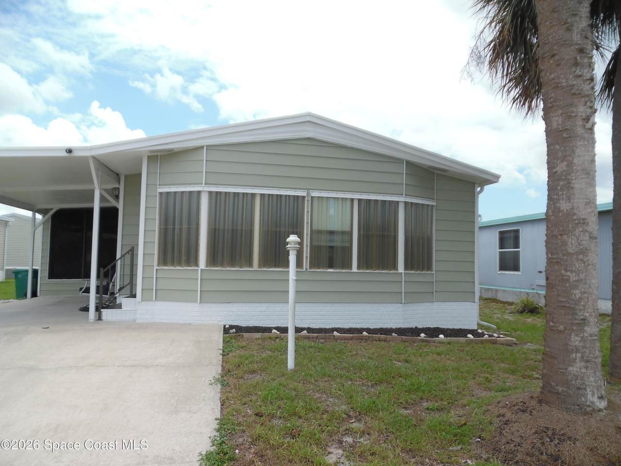 https://bt-photos.global.ssl.fastly.net/spacecoast/1280_boomver_1_1077320-2.jpg
