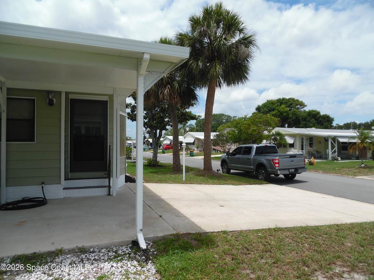 https://bt-photos.global.ssl.fastly.net/spacecoast/1280_boomver_1_1077320-2.jpg