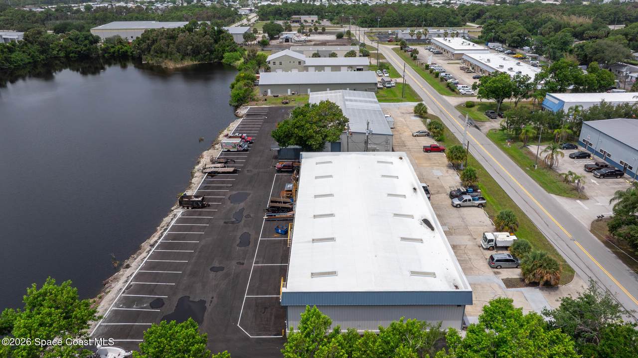 https://bt-photos.global.ssl.fastly.net/spacecoast/1280_boomver_1_1077425-2.jpg