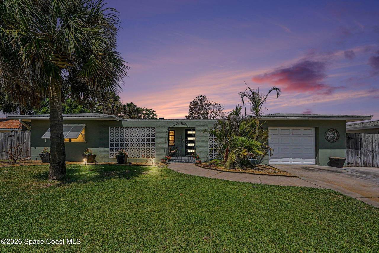 480 Temple Street - Photo 1