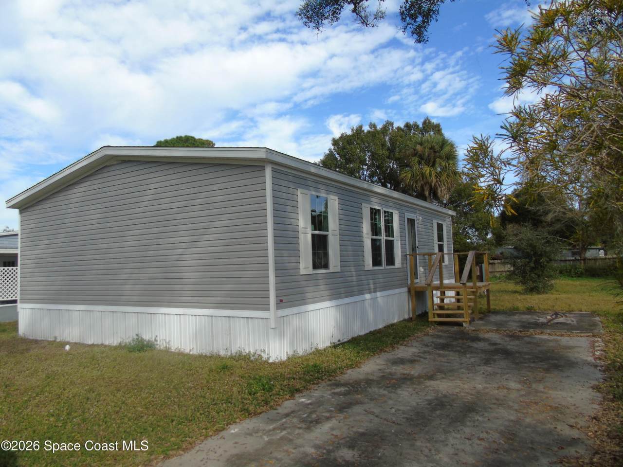 5 Annette Drive - Photo 1