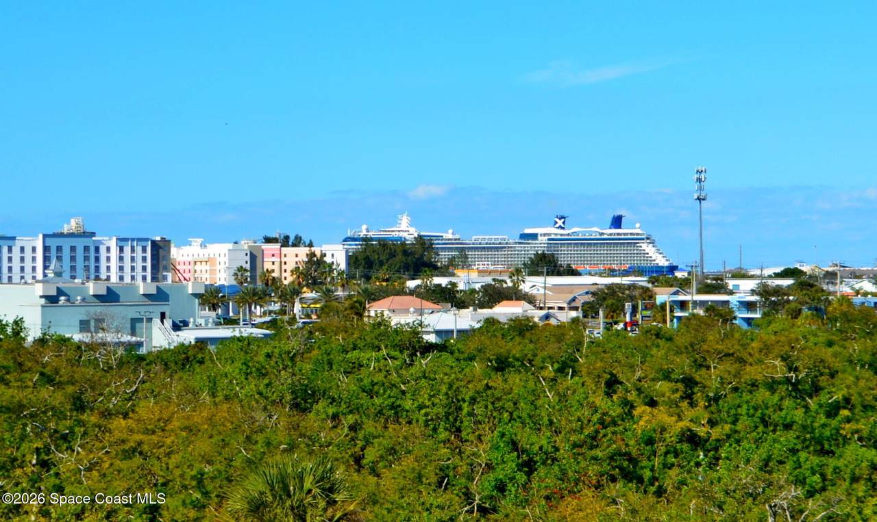 https://bt-photos.global.ssl.fastly.net/spacecoast/1280_boomver_1_1077700-2.jpg