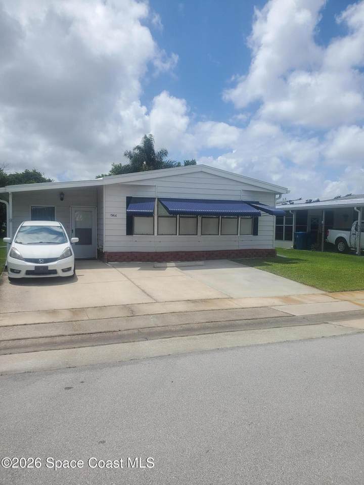 1966 Live Oak Street - Photo 1