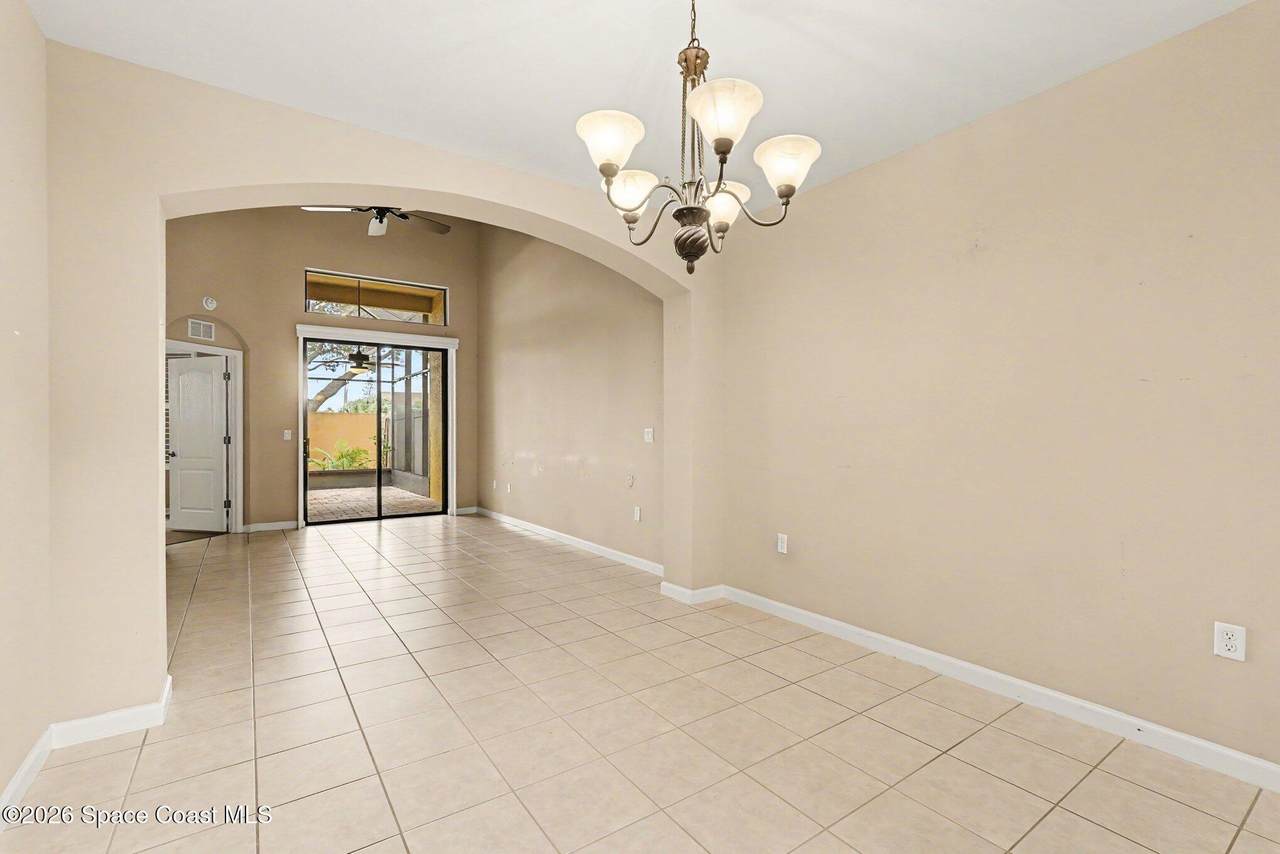 https://bt-photos.global.ssl.fastly.net/spacecoast/1280_boomver_1_1077744-2.jpg