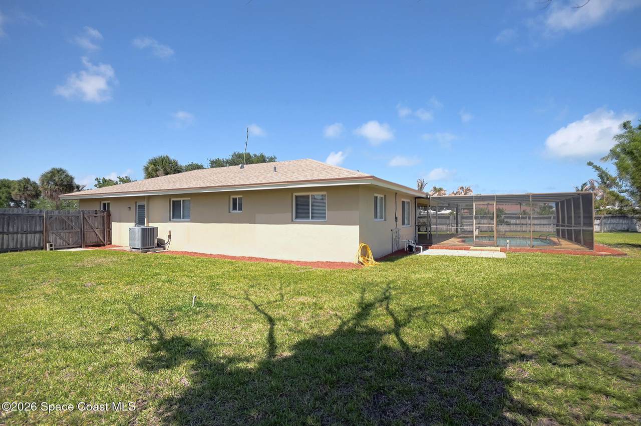 https://bt-photos.global.ssl.fastly.net/spacecoast/1280_boomver_1_1077876-2.jpg