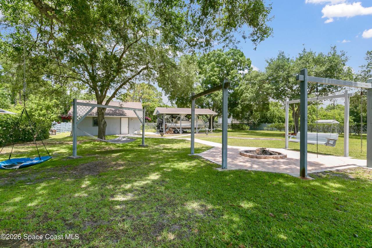 https://bt-photos.global.ssl.fastly.net/spacecoast/1280_boomver_1_1077951-2.jpg