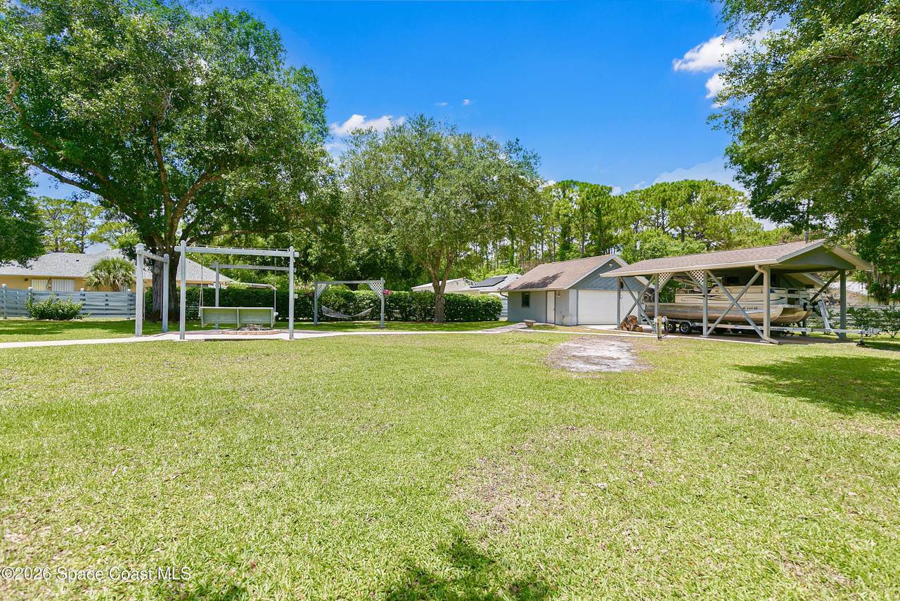 https://bt-photos.global.ssl.fastly.net/spacecoast/1280_boomver_1_1077951-2.jpg