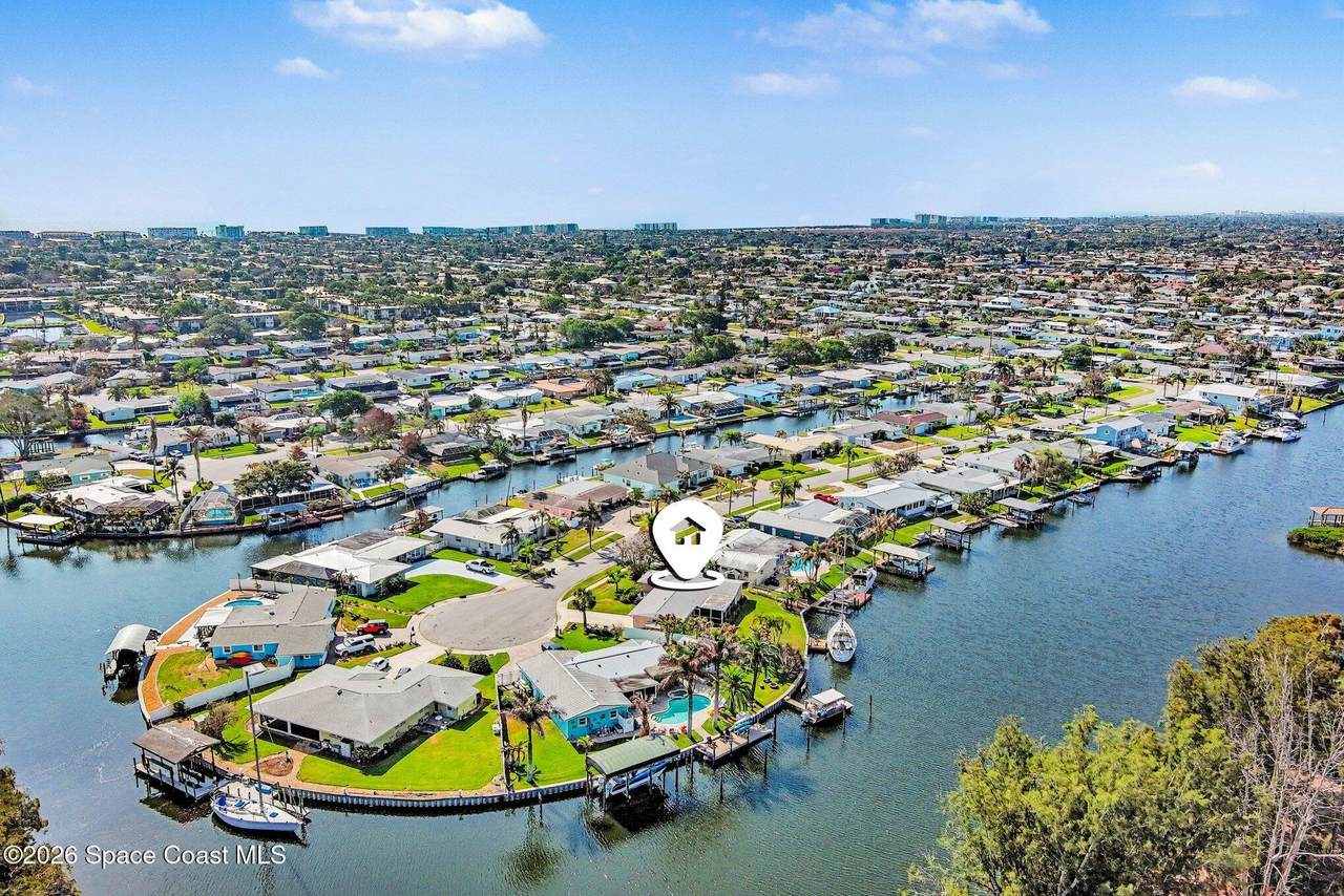 https://bt-photos.global.ssl.fastly.net/spacecoast/1280_boomver_1_1078039-2.jpg