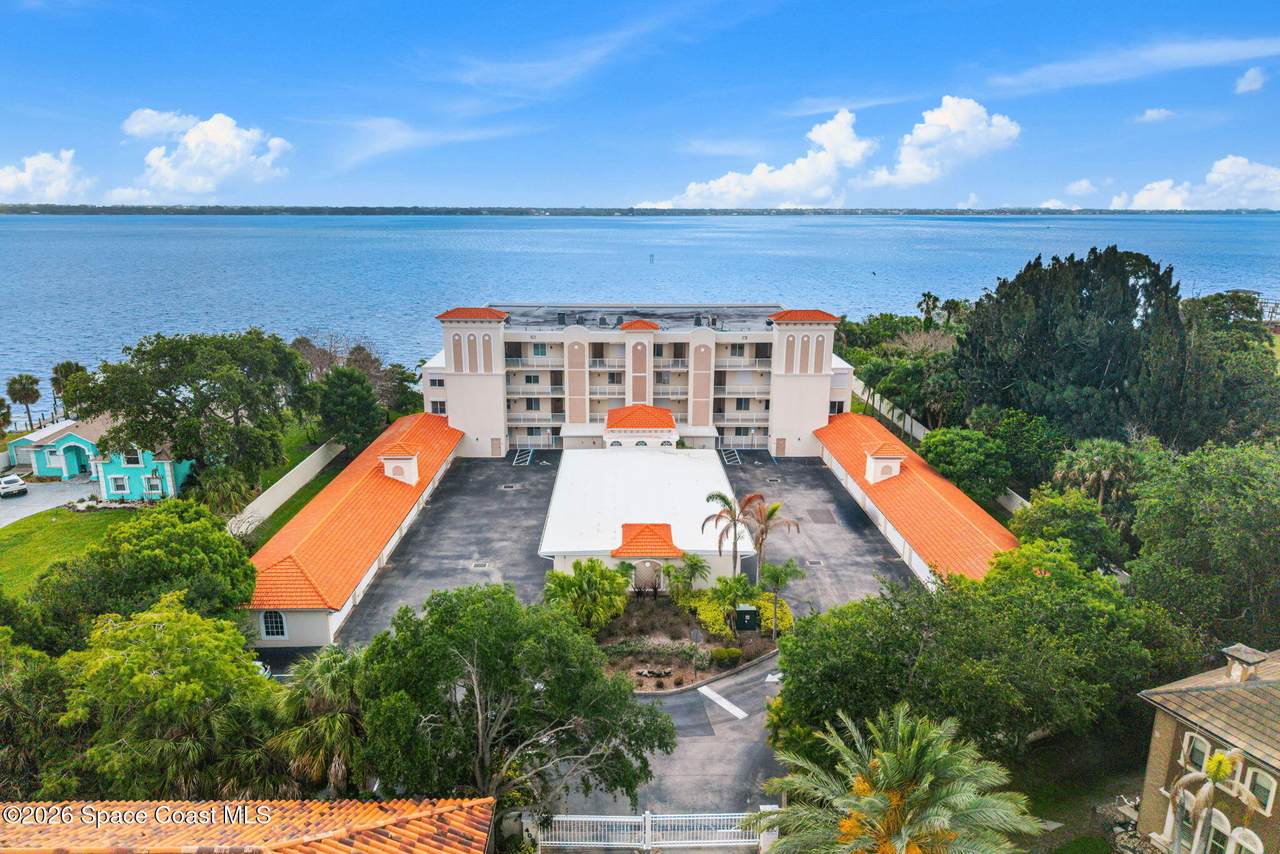 https://bt-photos.global.ssl.fastly.net/spacecoast/1280_boomver_1_1078248-2.jpg