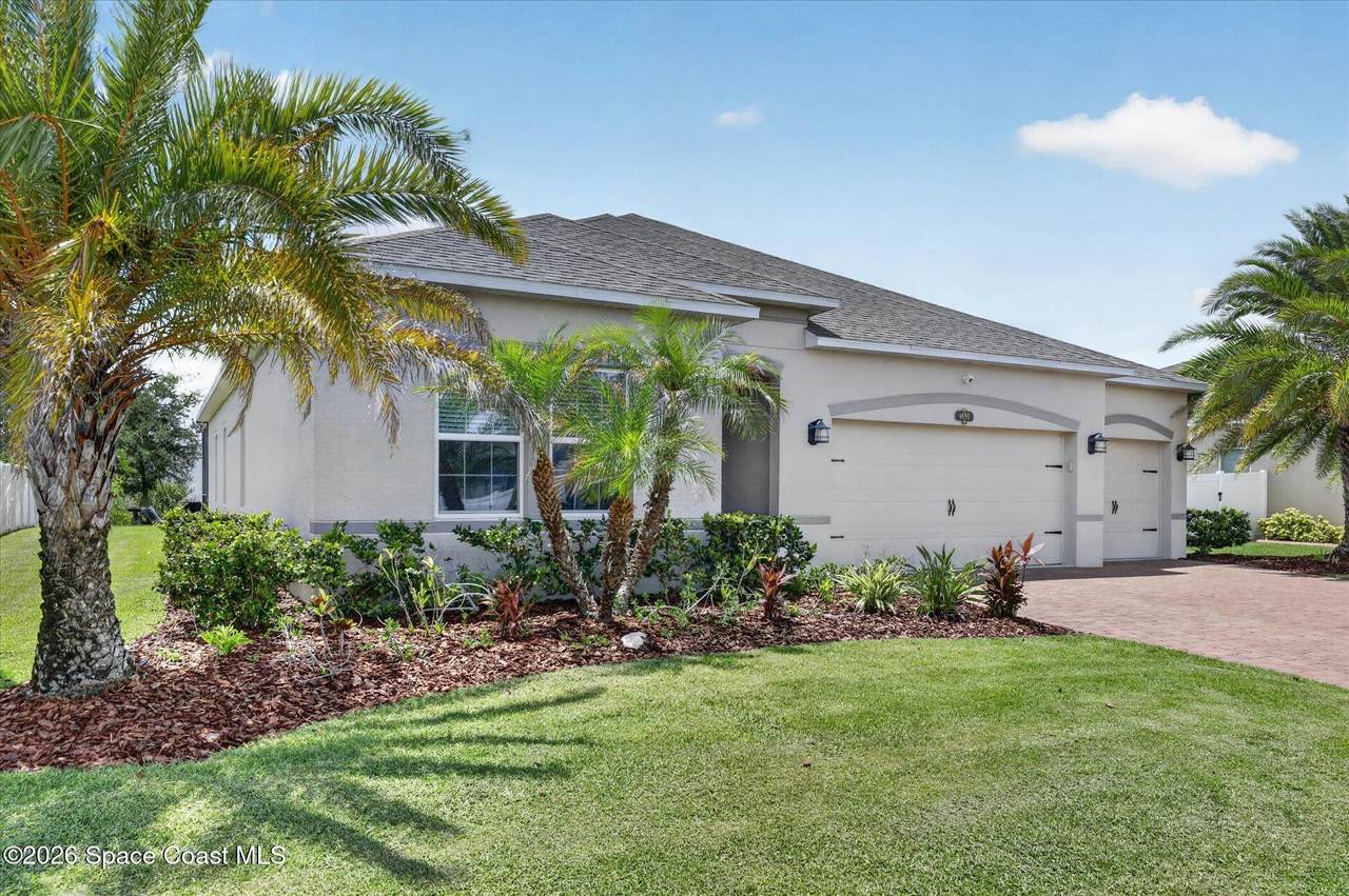 https://bt-photos.global.ssl.fastly.net/spacecoast/1280_boomver_1_1078264-2.jpg