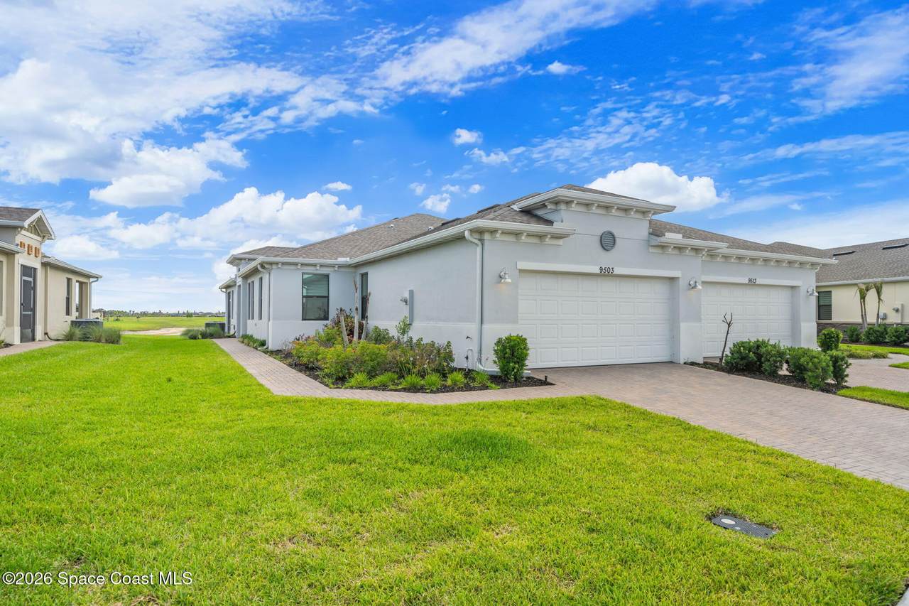 https://bt-photos.global.ssl.fastly.net/spacecoast/1280_boomver_1_1078443-2.jpg