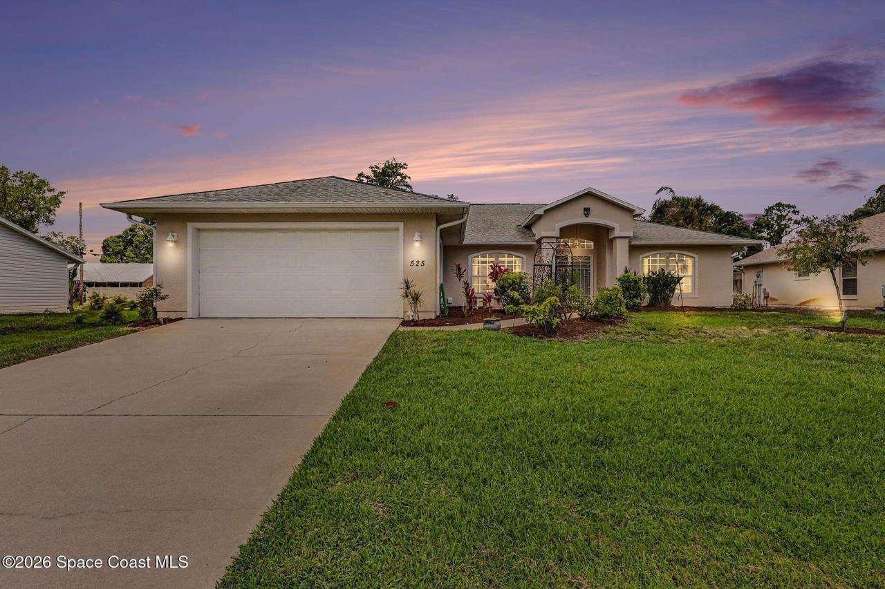 525 Belfast Terrace - Photo 1