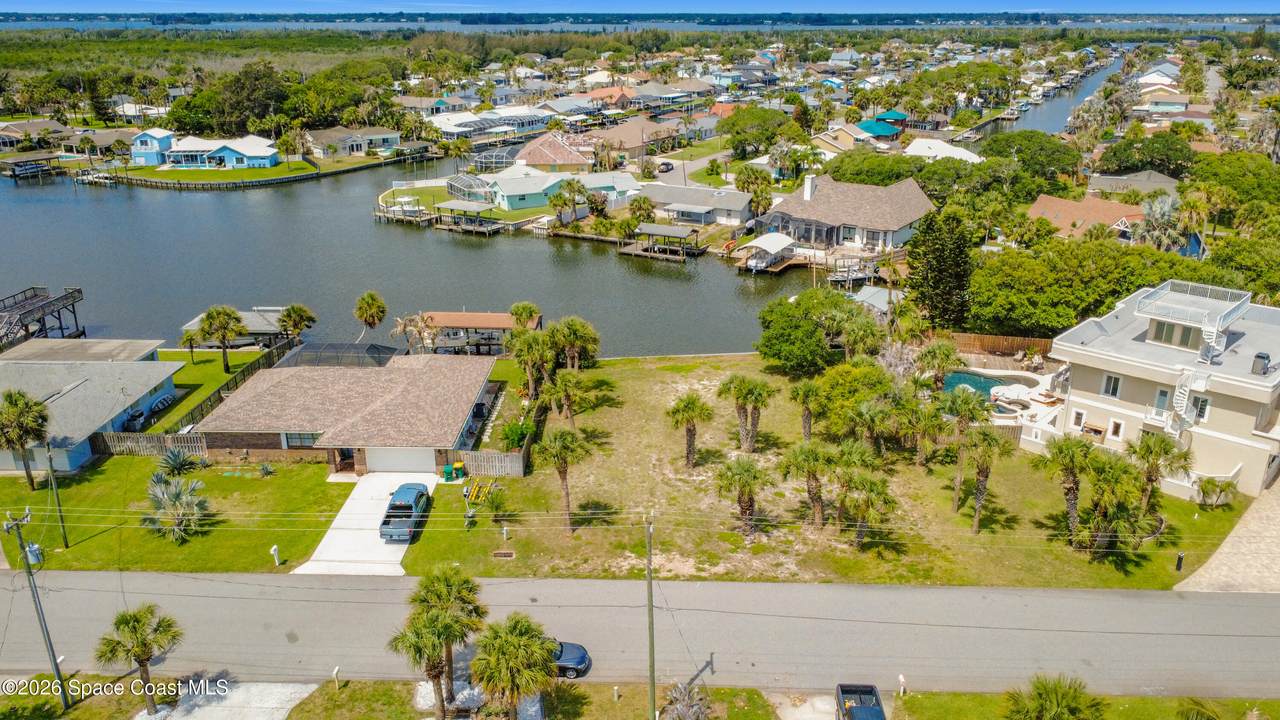 https://bt-photos.global.ssl.fastly.net/spacecoast/1280_boomver_1_1078514-2.jpg