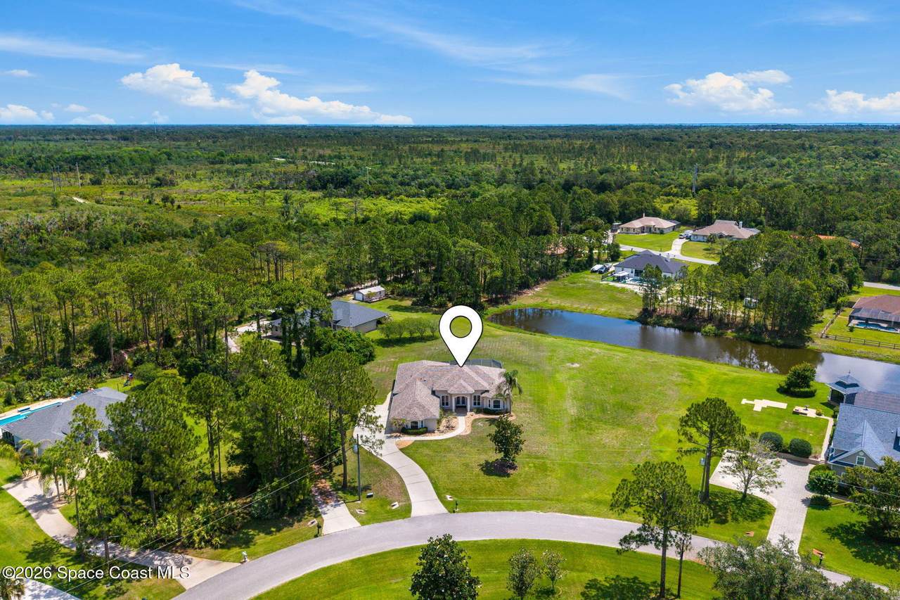 3705 Sparrow Hawk Trail - Photo 1
