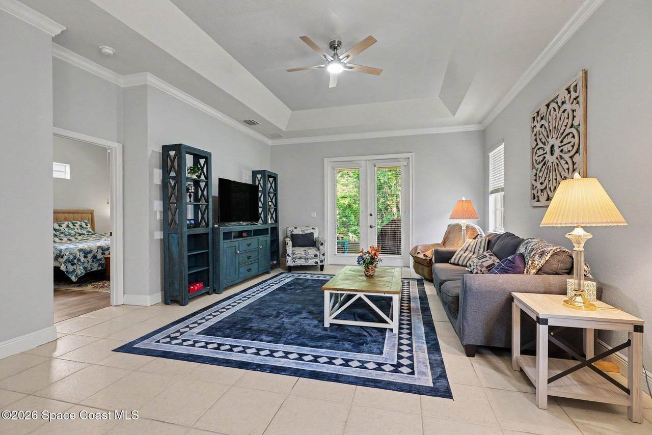 https://bt-photos.global.ssl.fastly.net/spacecoast/1280_boomver_1_1078547-2.jpg