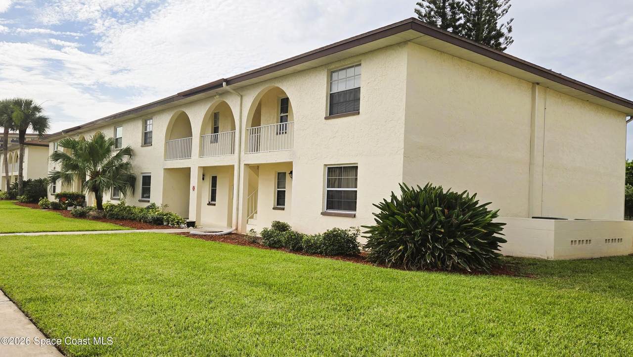 https://bt-photos.global.ssl.fastly.net/spacecoast/orig_boomver_1_1078763-2.jpg