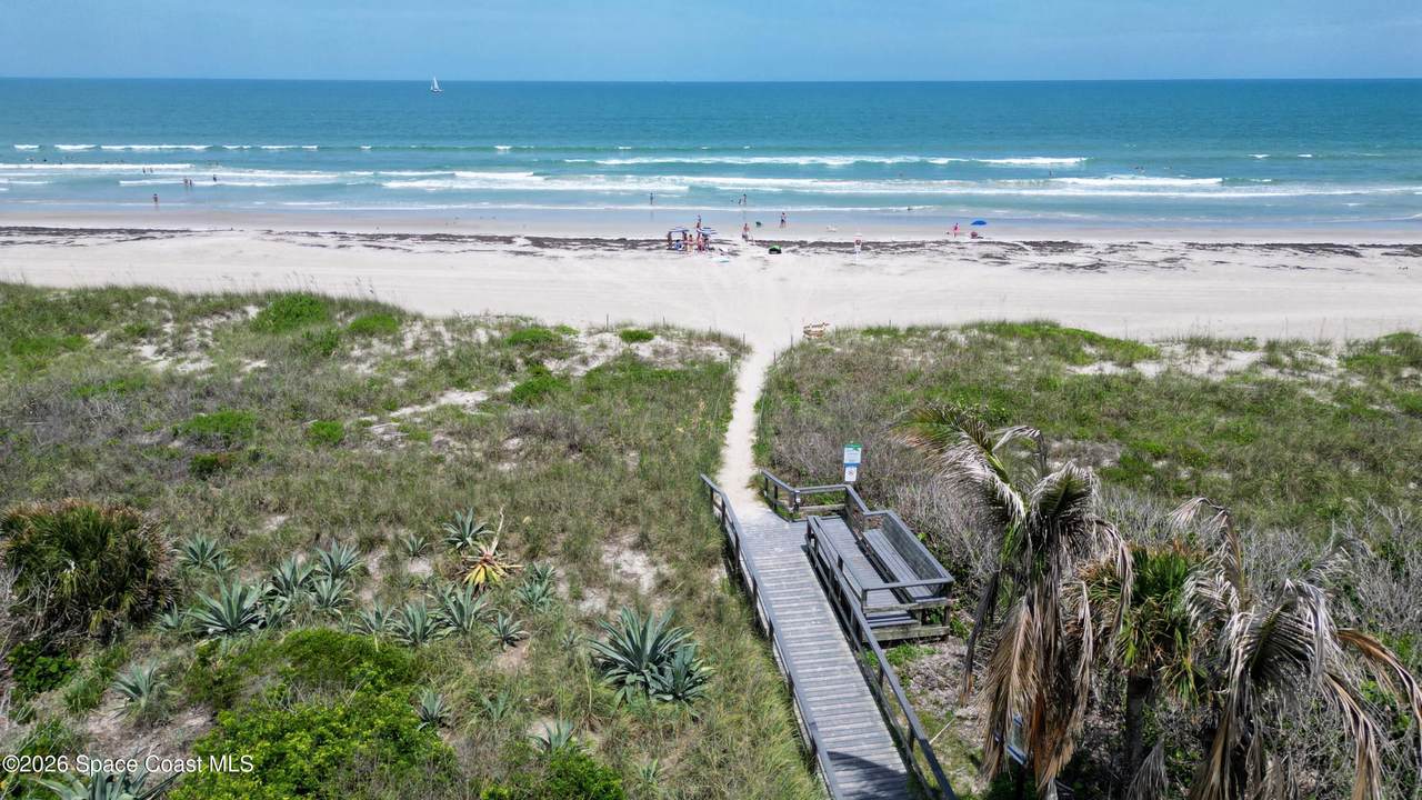 https://bt-photos.global.ssl.fastly.net/spacecoast/1280_boomver_1_1079191-2.jpg