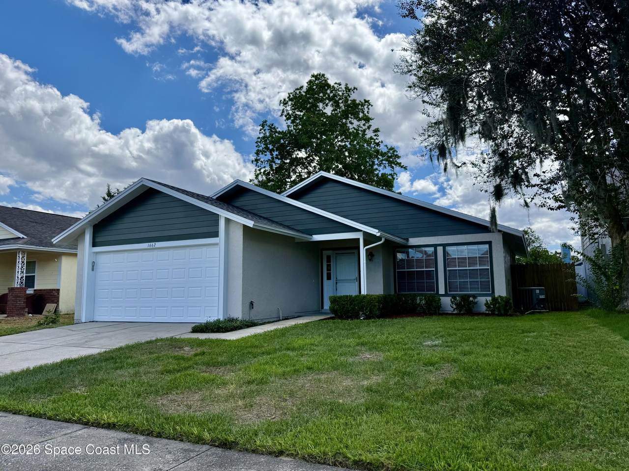 1662 Tremont Lane - Photo 1