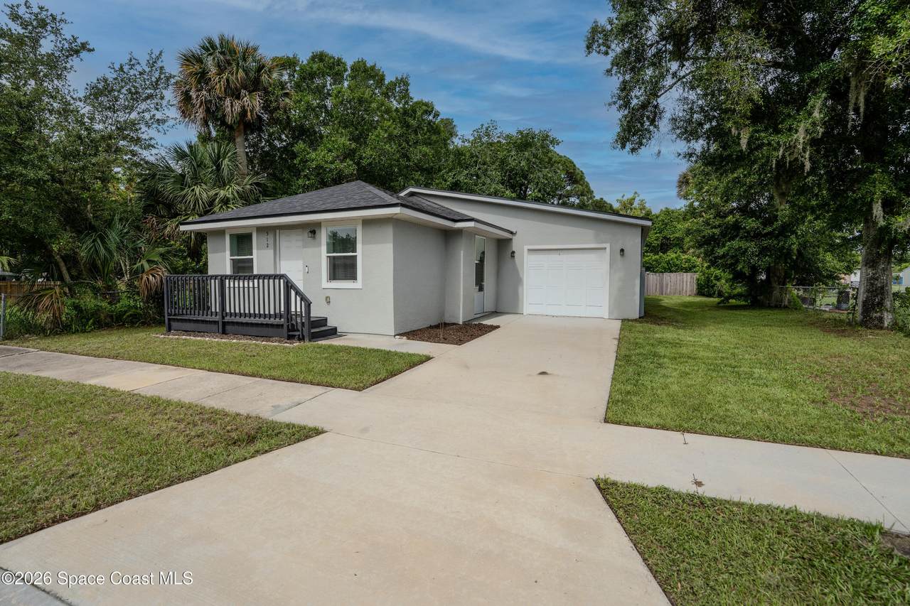 https://bt-photos.global.ssl.fastly.net/spacecoast/1280_boomver_1_1079265-2.jpg