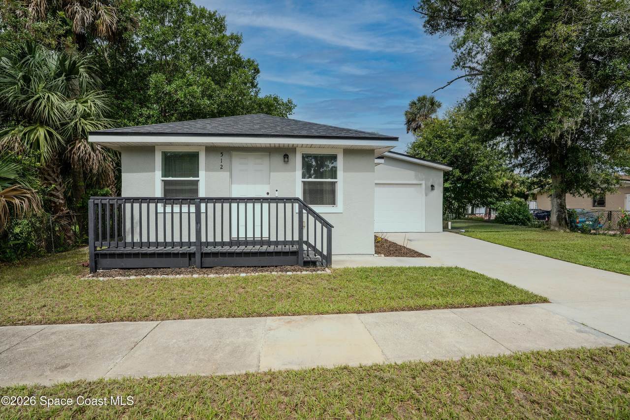 https://bt-photos.global.ssl.fastly.net/spacecoast/1280_boomver_1_1079265-2.jpg