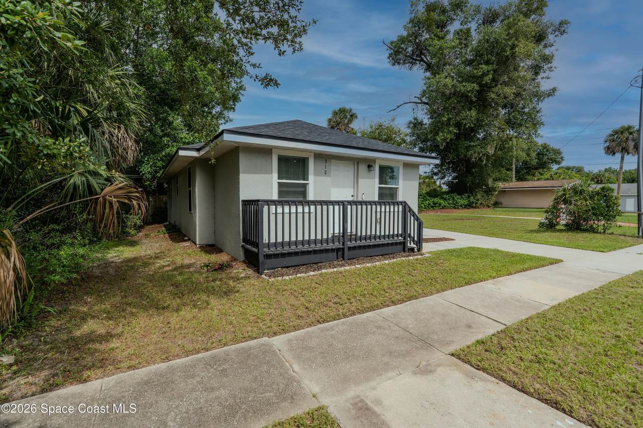 https://bt-photos.global.ssl.fastly.net/spacecoast/1280_boomver_1_1079265-2.jpg