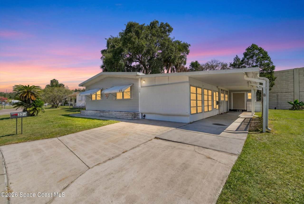 320 Holiday Park Boulevard - Photo 1