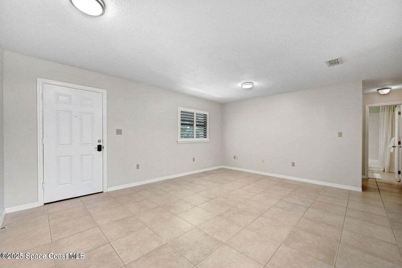 https://bt-photos.global.ssl.fastly.net/spacecoast/1280_boomver_1_1079333-2.jpg