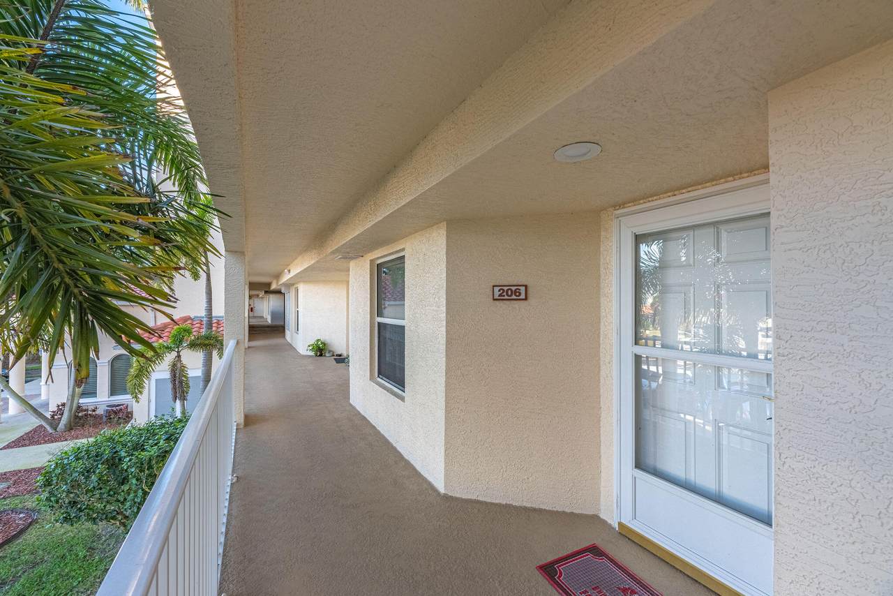 https://bt-photos.global.ssl.fastly.net/spacecoast/1280_boomver_1_1079494-2.jpg