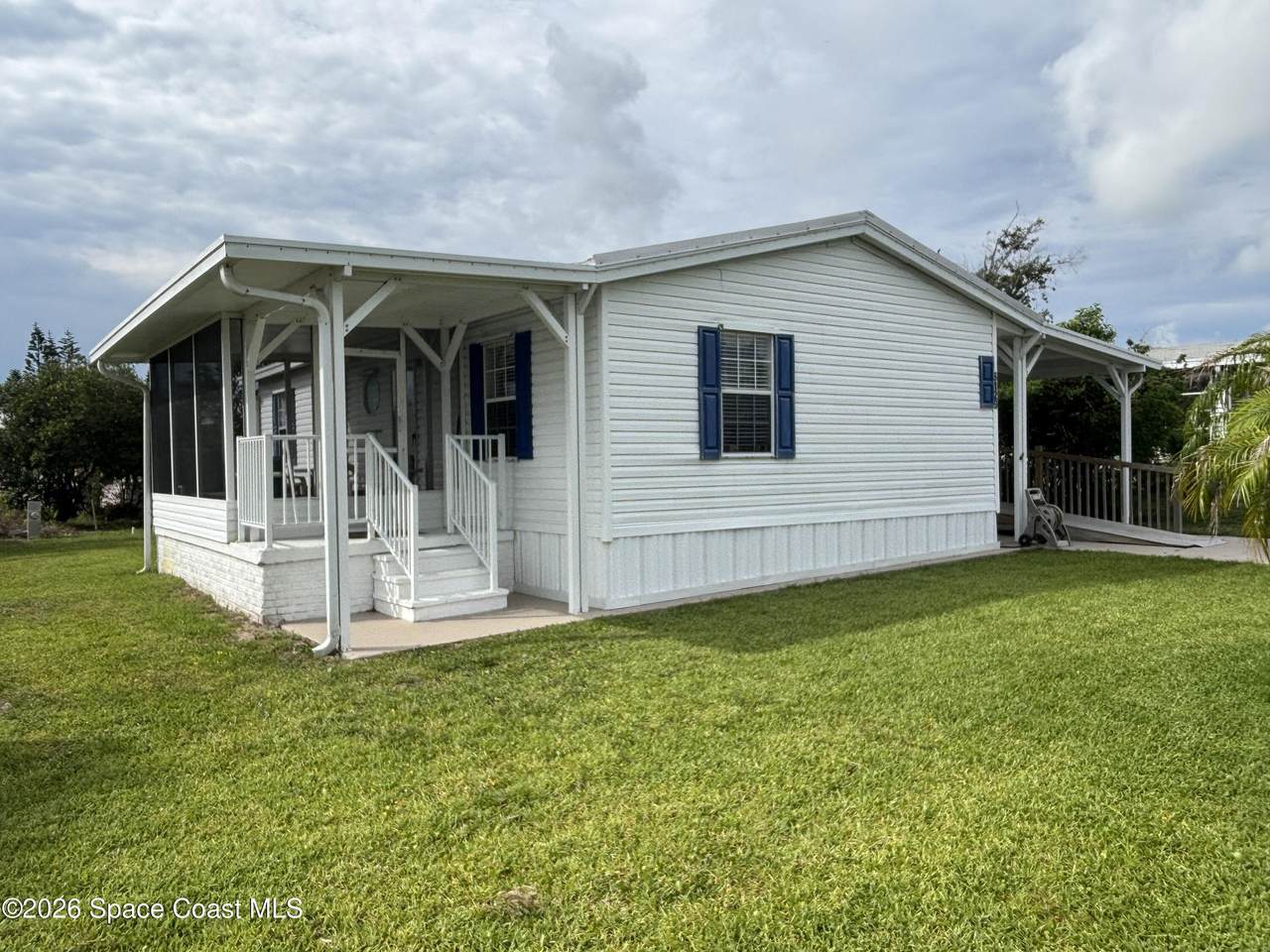 6129 97th Street - Photo 1