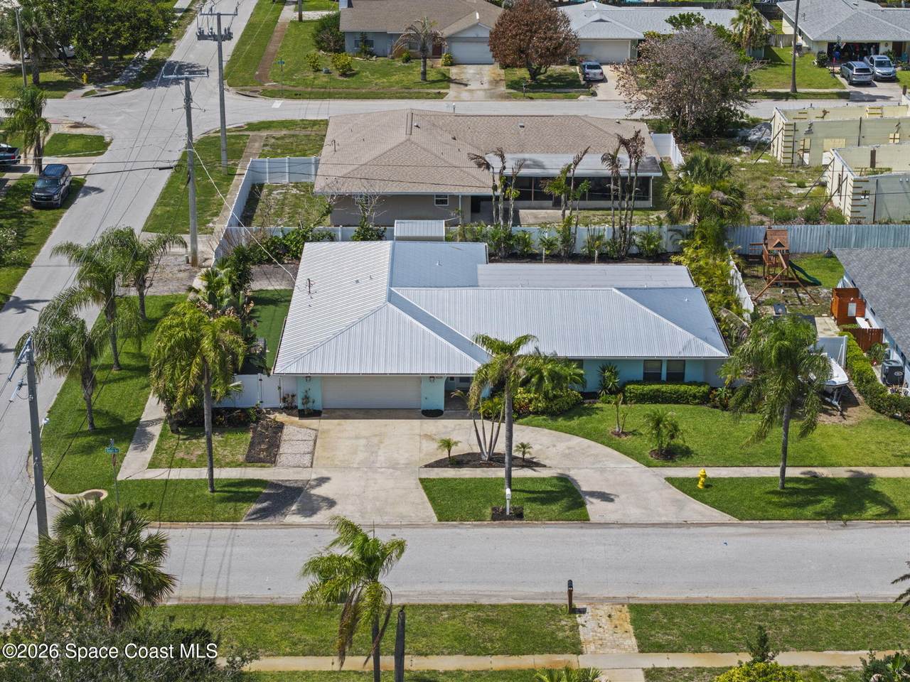 https://bt-photos.global.ssl.fastly.net/spacecoast/1280_boomver_1_1079548-2.jpg