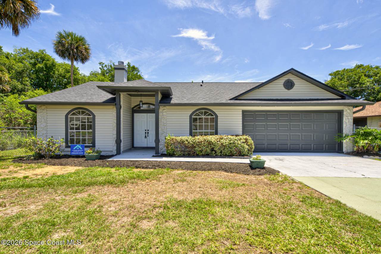 6215 Grissom Parkway - Photo 1