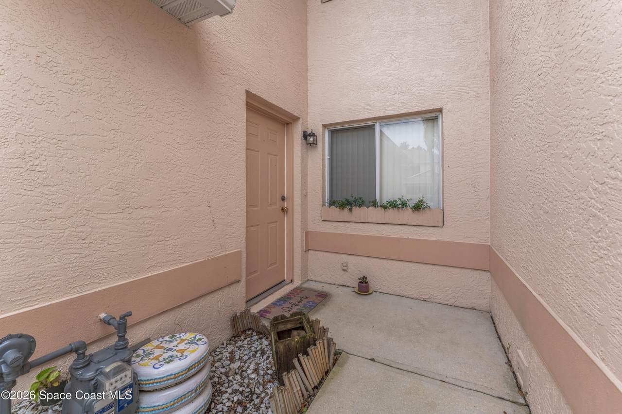 https://bt-photos.global.ssl.fastly.net/spacecoast/1280_boomver_1_1079673-2.jpg