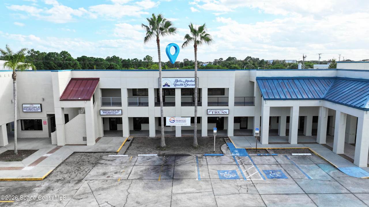 2955 Pineda Plaza Way - Photo 1