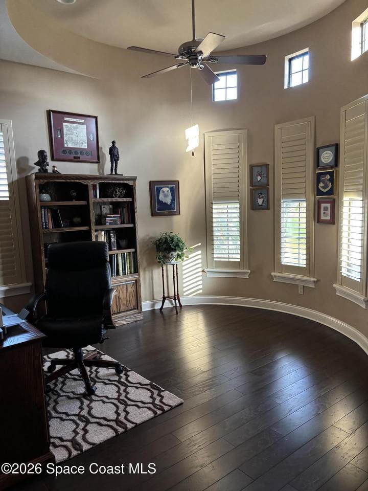 https://bt-photos.global.ssl.fastly.net/spacecoast/1280_boomver_1_1079795-2.jpg