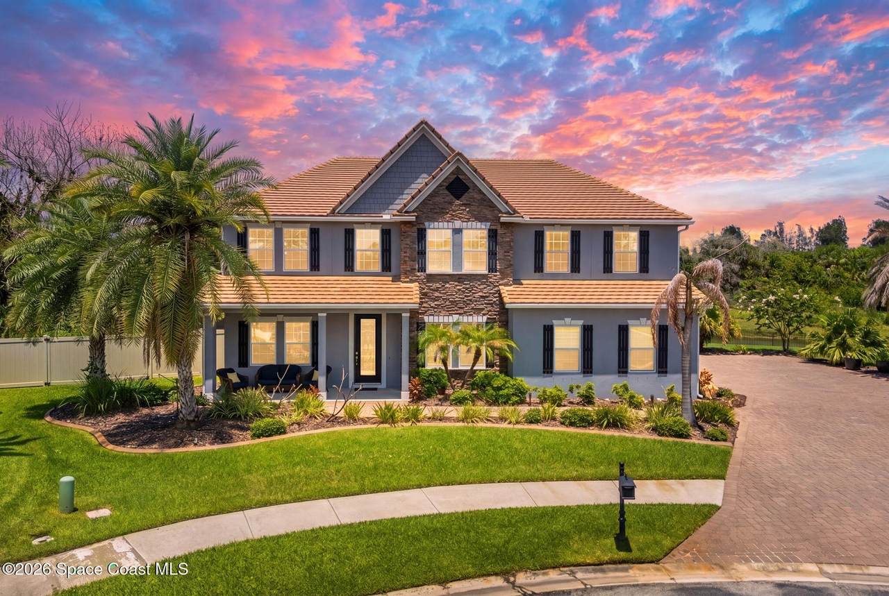608 Mandalay Grove Court - Photo 1
