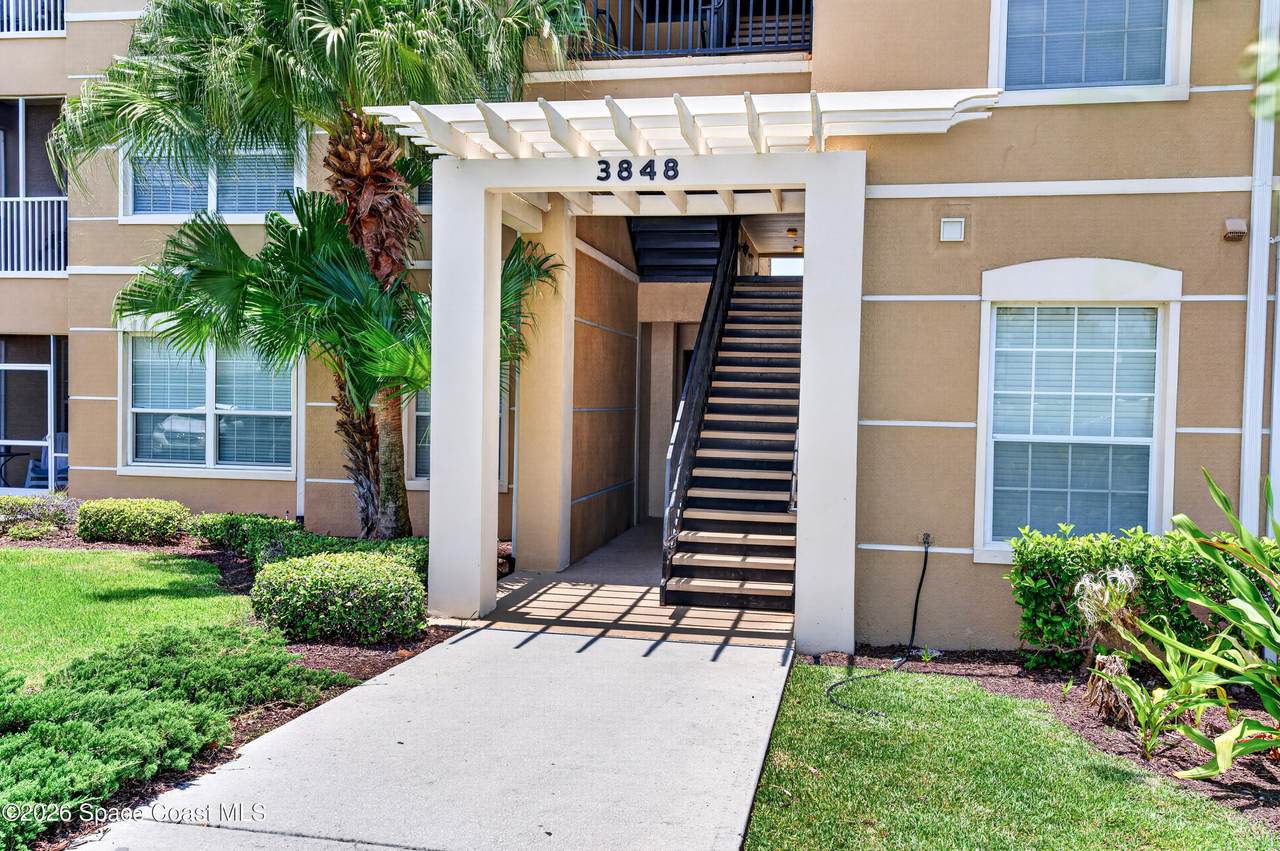 https://bt-photos.global.ssl.fastly.net/spacecoast/1280_boomver_1_1080278-2.jpg