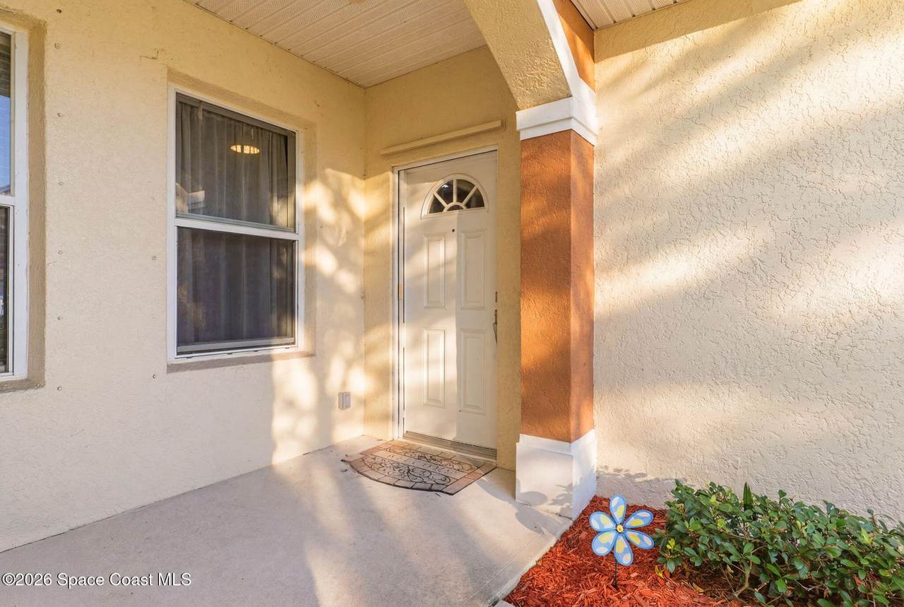 https://bt-photos.global.ssl.fastly.net/spacecoast/1280_boomver_1_1080326-2.jpg