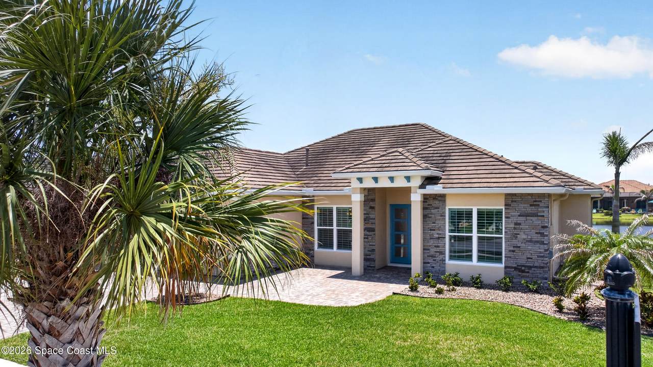 https://bt-photos.global.ssl.fastly.net/spacecoast/1280_boomver_1_1080616-2.jpg