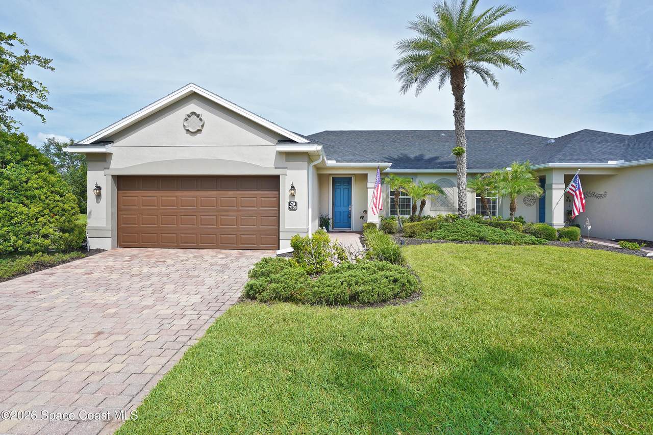 https://bt-photos.global.ssl.fastly.net/spacecoast/1280_boomver_1_1080703-2.jpg