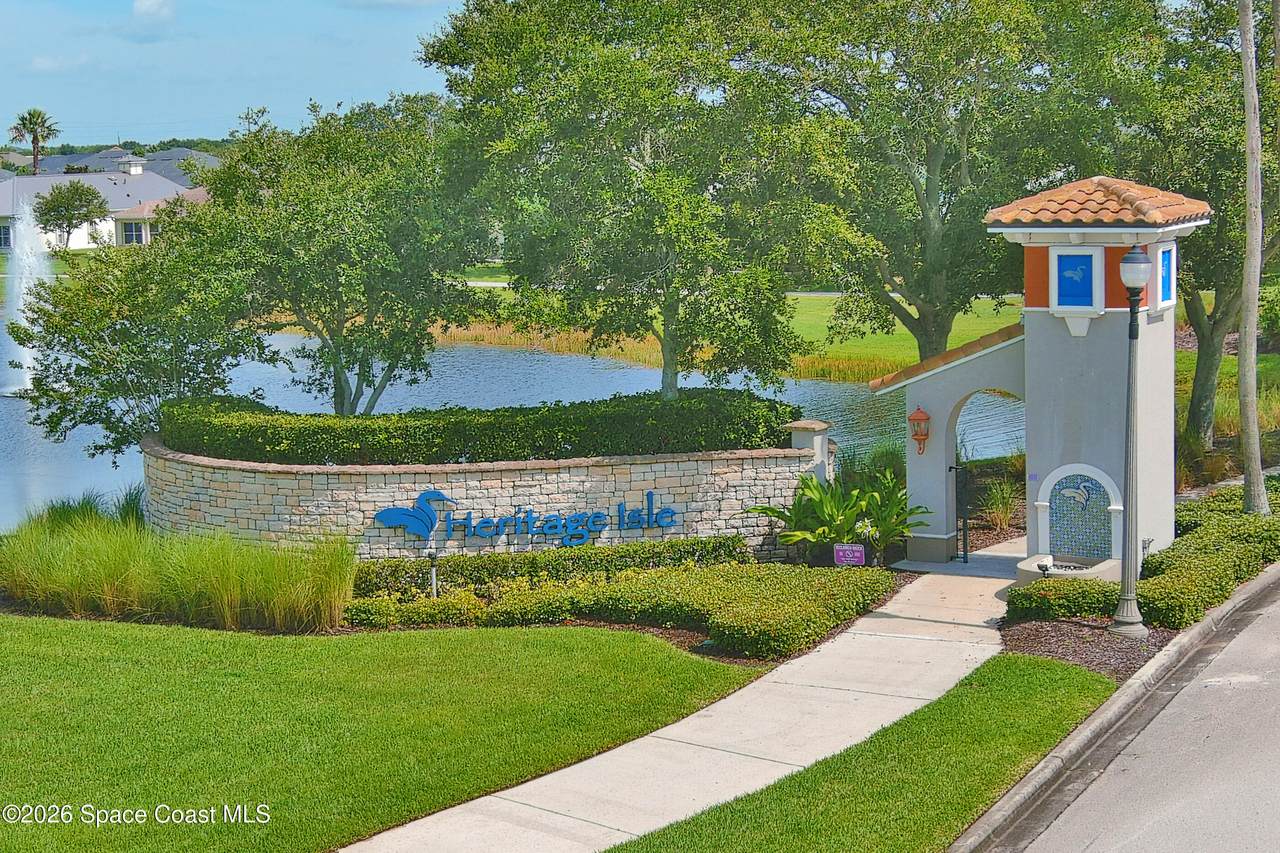 https://bt-photos.global.ssl.fastly.net/spacecoast/1280_boomver_1_1080703-2.jpg