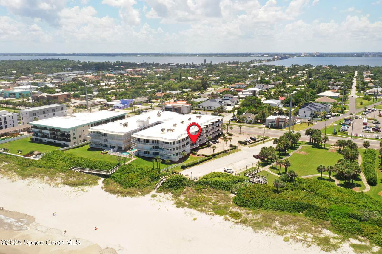 https://bt-photos.global.ssl.fastly.net/spacecoast/1280_boomver_1_1080843-2.jpg