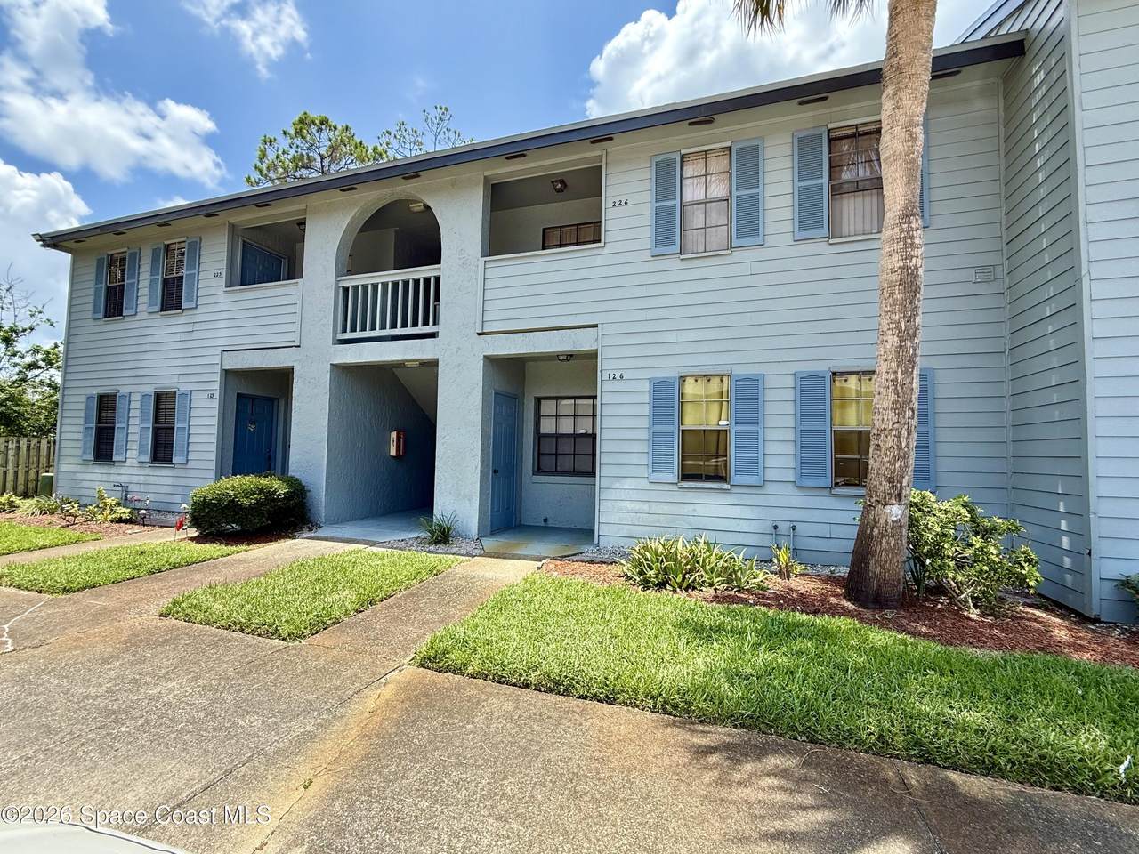 https://bt-photos.global.ssl.fastly.net/spacecoast/1280_boomver_1_1080891-2.jpg