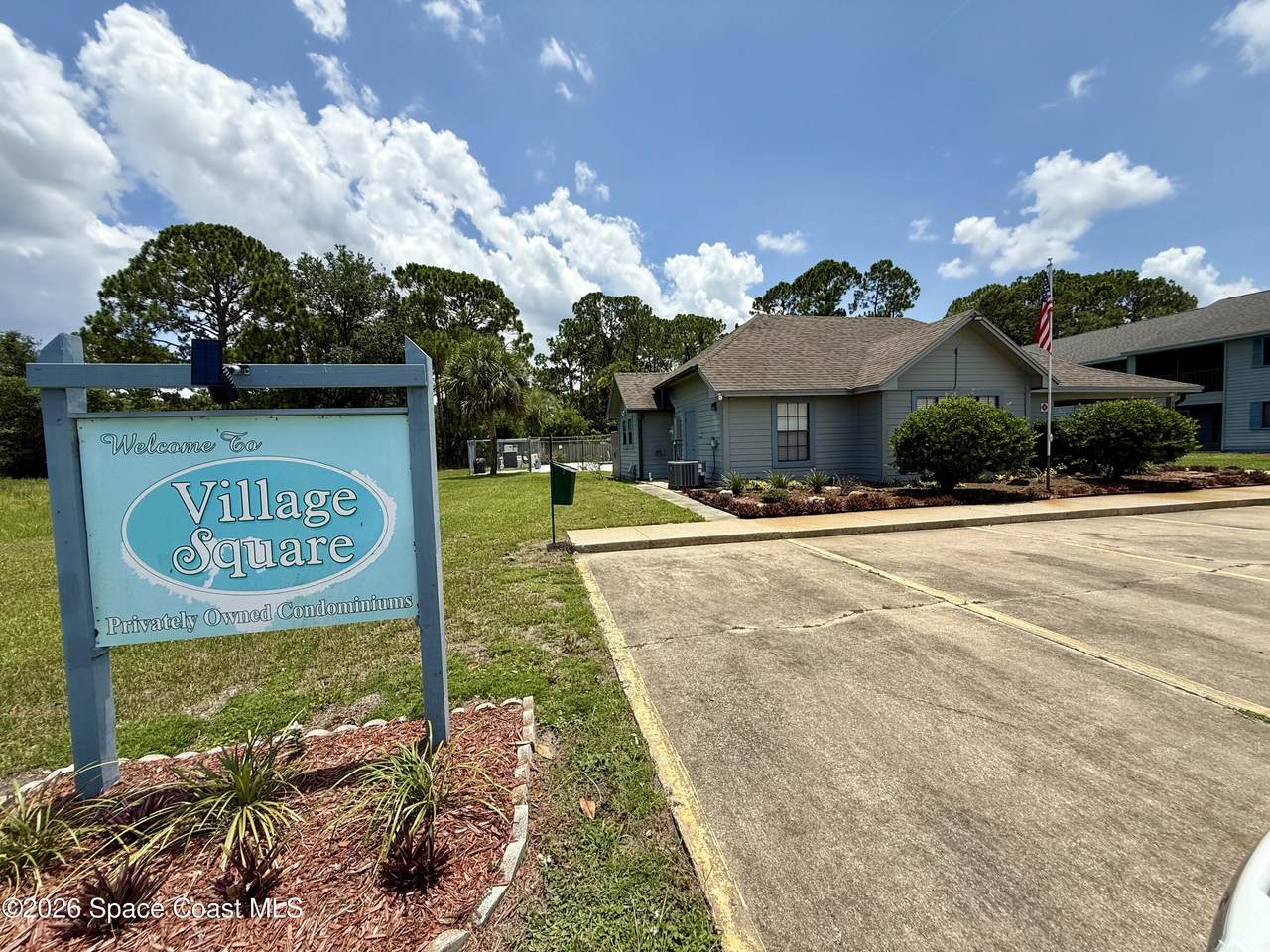 https://bt-photos.global.ssl.fastly.net/spacecoast/1280_boomver_1_1080891-2.jpg