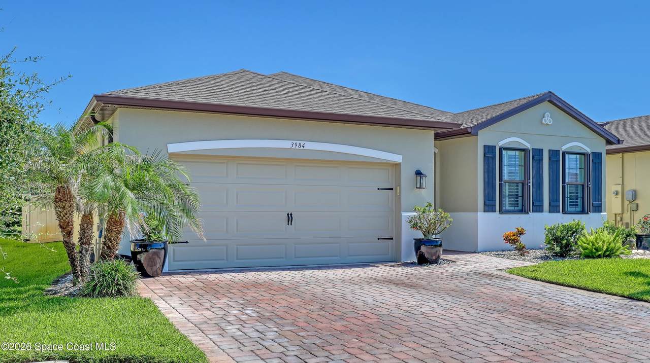 https://bt-photos.global.ssl.fastly.net/spacecoast/1280_boomver_1_1080919-2.jpg