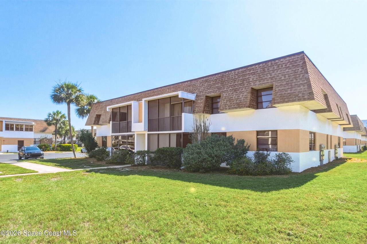 https://bt-photos.global.ssl.fastly.net/spacecoast/1280_boomver_1_1081003-2.jpg