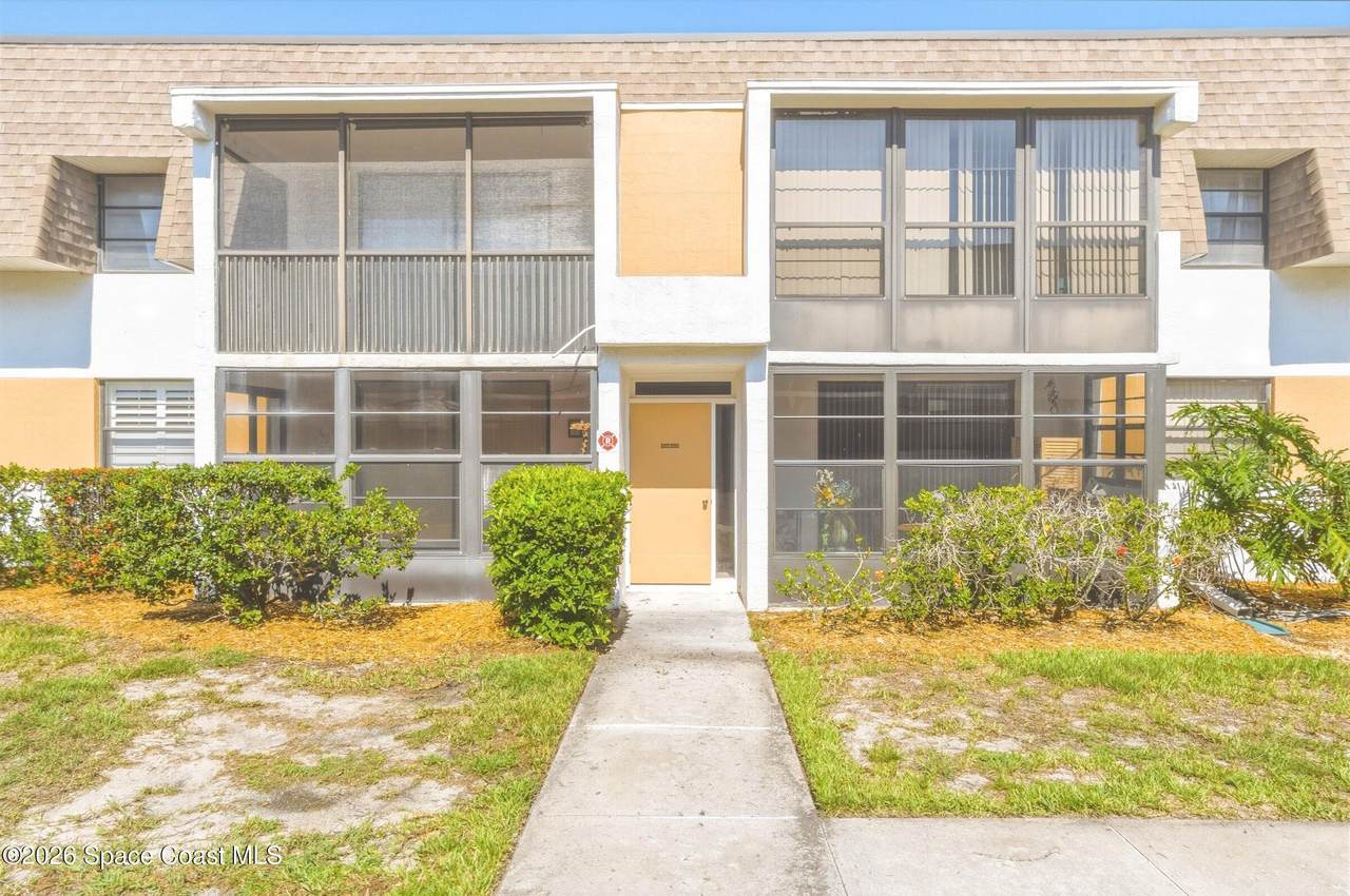 https://bt-photos.global.ssl.fastly.net/spacecoast/1280_boomver_1_1081003-2.jpg